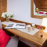 Koliba - Jacuzzi Sniadania & E-Rowery Białka Tatrzańska