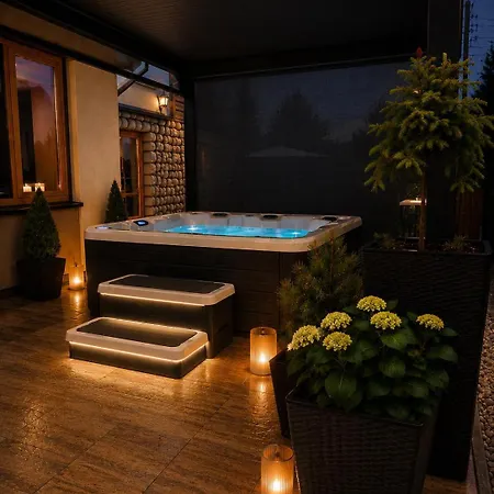 Koliba - Komfortowe Pokoje Jacuzzi & E-Rowery Ubytování v soukromí *